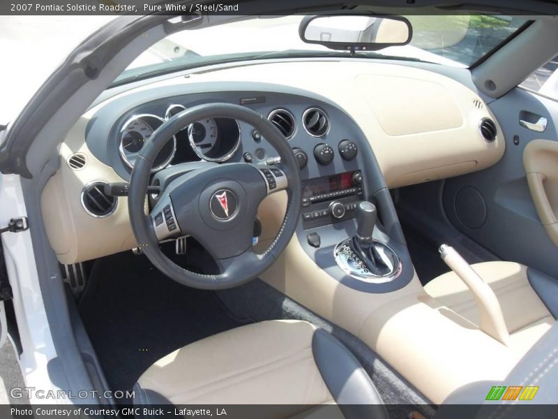 Pure White / Steel/Sand 2007 Pontiac Solstice Roadster