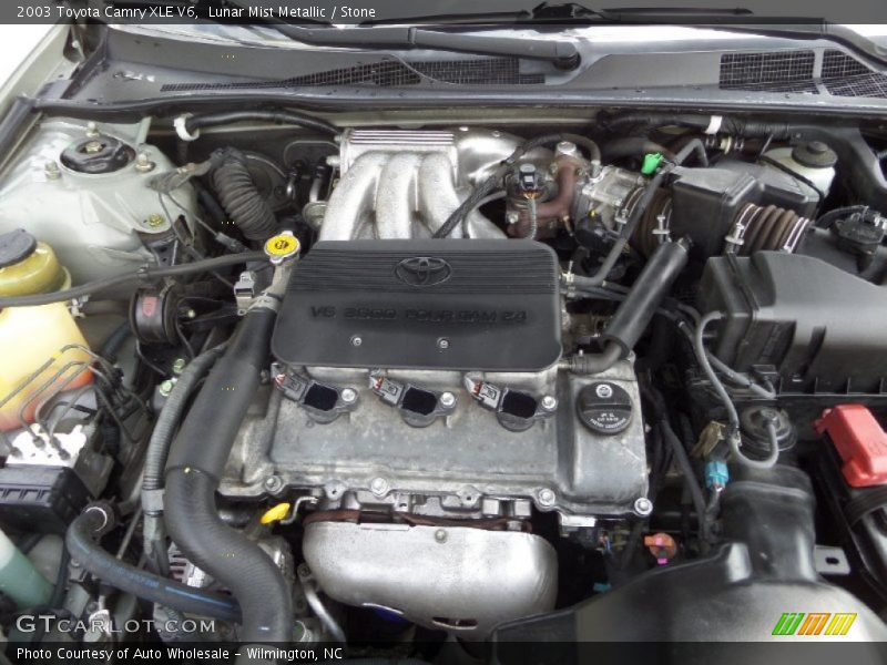 Lunar Mist Metallic / Stone 2003 Toyota Camry XLE V6