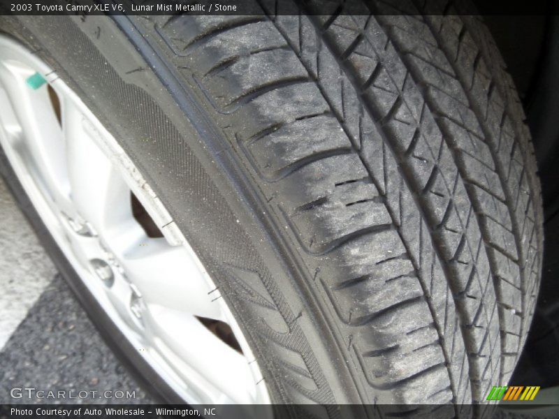 Lunar Mist Metallic / Stone 2003 Toyota Camry XLE V6