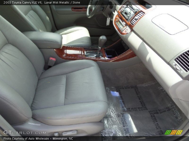 Lunar Mist Metallic / Stone 2003 Toyota Camry XLE V6