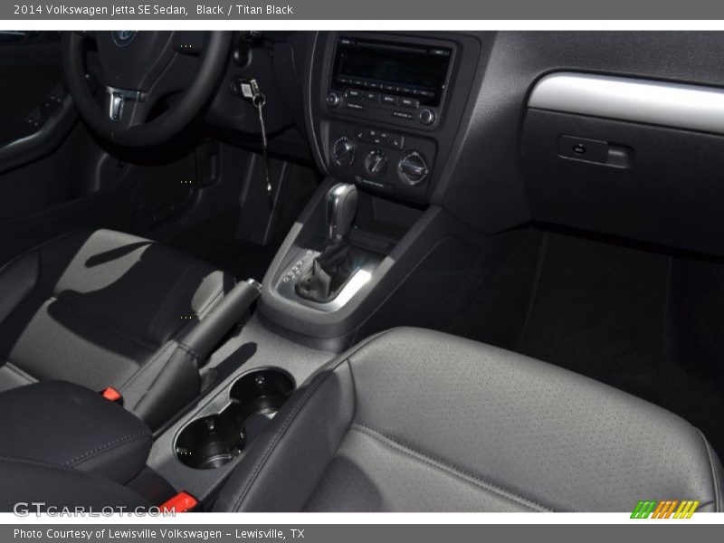 Black / Titan Black 2014 Volkswagen Jetta SE Sedan