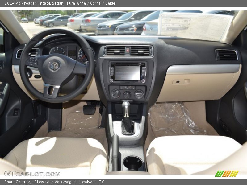Pure White / Cornsilk Beige 2014 Volkswagen Jetta SE Sedan