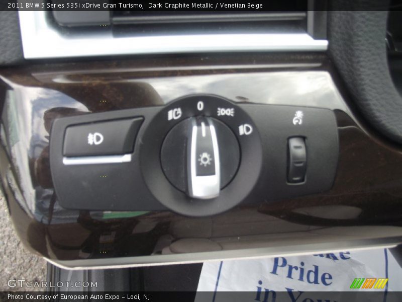 Dark Graphite Metallic / Venetian Beige 2011 BMW 5 Series 535i xDrive Gran Turismo