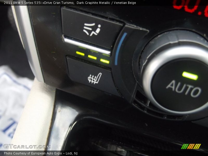 Dark Graphite Metallic / Venetian Beige 2011 BMW 5 Series 535i xDrive Gran Turismo