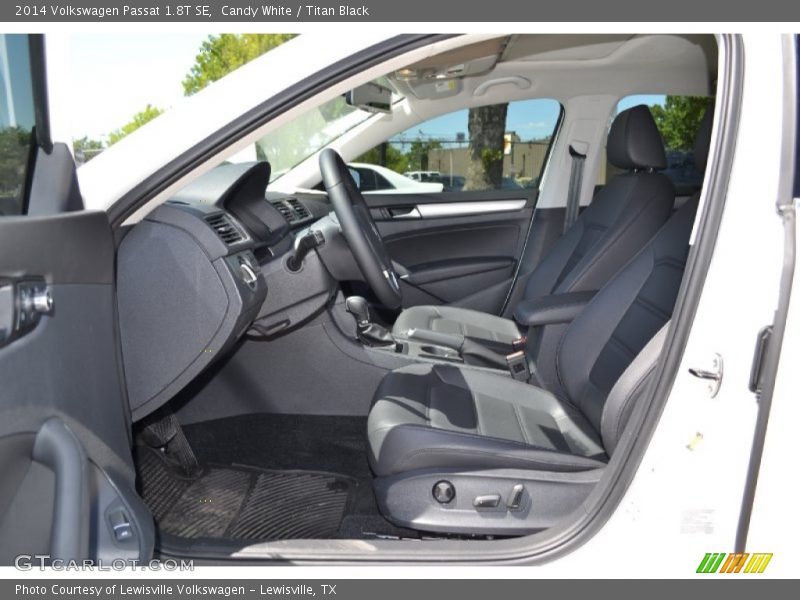 Candy White / Titan Black 2014 Volkswagen Passat 1.8T SE