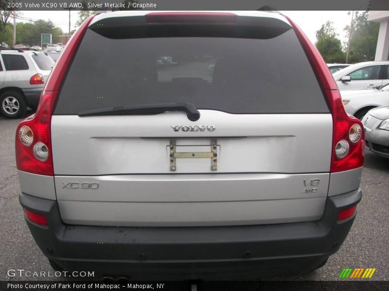 Silver Metallic / Graphite 2005 Volvo XC90 V8 AWD