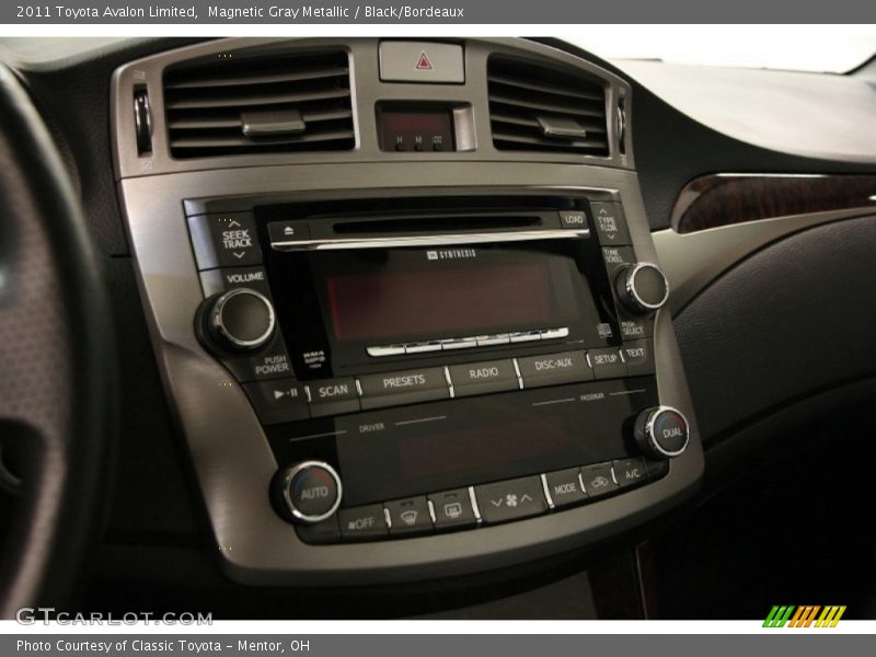 Magnetic Gray Metallic / Black/Bordeaux 2011 Toyota Avalon Limited