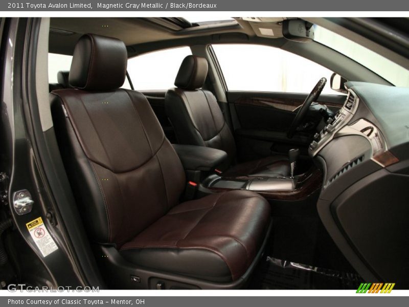 Magnetic Gray Metallic / Black/Bordeaux 2011 Toyota Avalon Limited