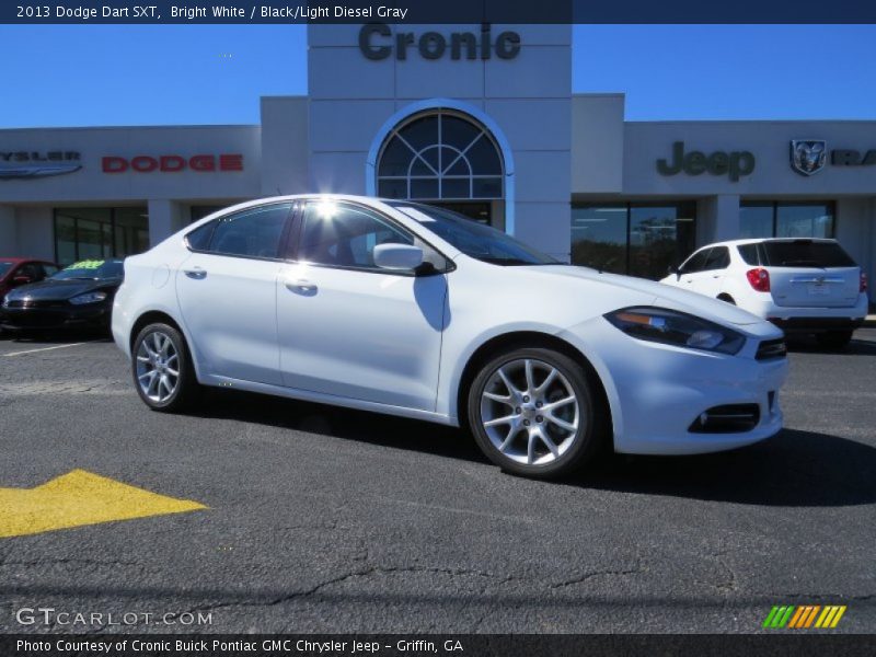 Bright White / Black/Light Diesel Gray 2013 Dodge Dart SXT