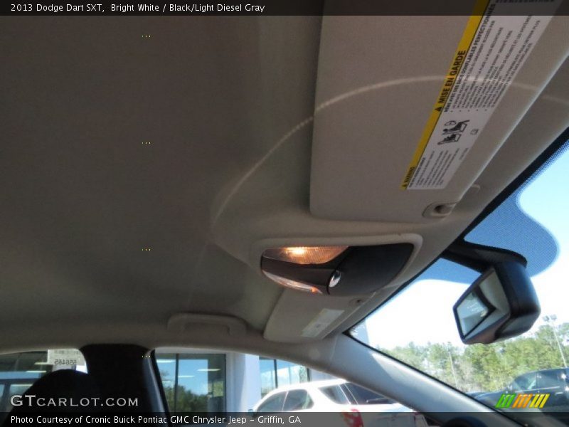 Bright White / Black/Light Diesel Gray 2013 Dodge Dart SXT