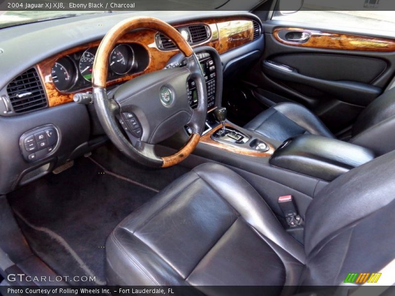  2004 XJ XJ8 Charcoal Interior