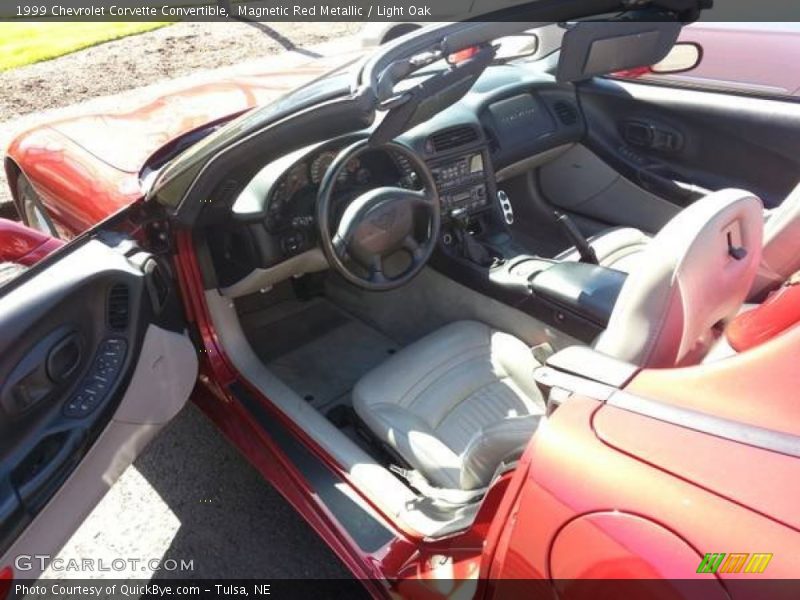 Magnetic Red Metallic / Light Oak 1999 Chevrolet Corvette Convertible