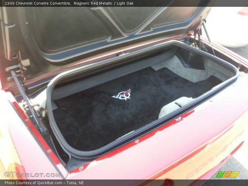 Magnetic Red Metallic / Light Oak 1999 Chevrolet Corvette Convertible