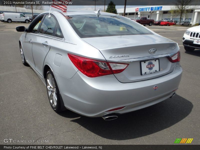 Radiant Silver / Gray 2011 Hyundai Sonata SE