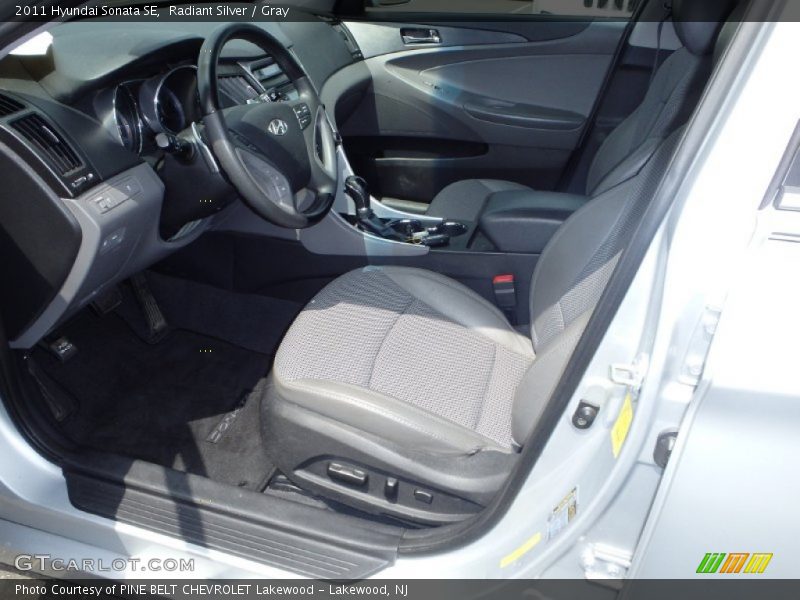 Radiant Silver / Gray 2011 Hyundai Sonata SE