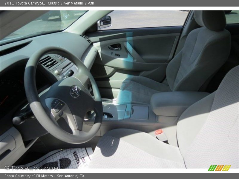 Classic Silver Metallic / Ash 2011 Toyota Camry SE