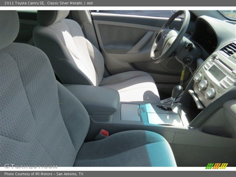 Classic Silver Metallic / Ash 2011 Toyota Camry SE