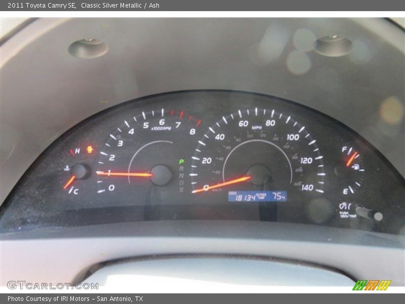 Classic Silver Metallic / Ash 2011 Toyota Camry SE