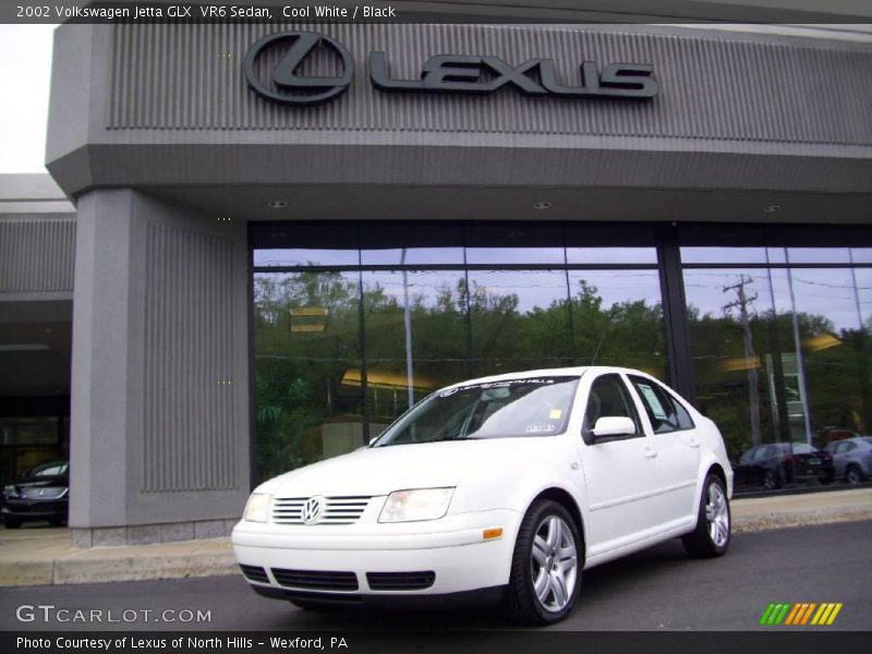 Cool White / Black 2002 Volkswagen Jetta GLX  VR6 Sedan