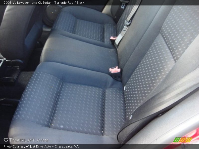 Tornado Red / Black 2003 Volkswagen Jetta GL Sedan