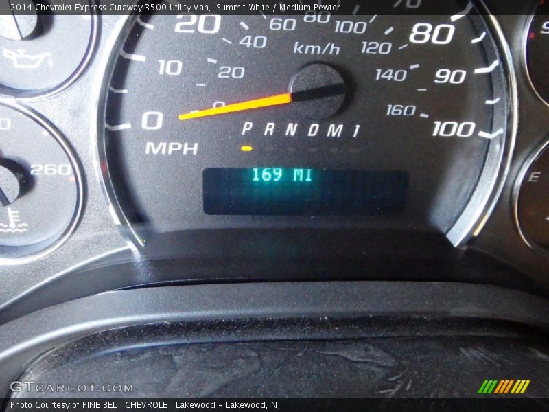 Summit White / Medium Pewter 2014 Chevrolet Express Cutaway 3500 Utility Van