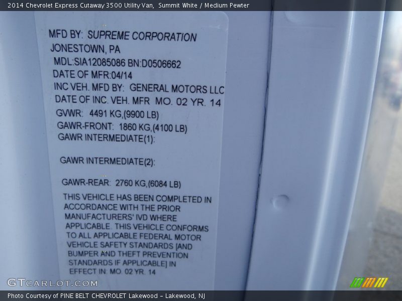 Summit White / Medium Pewter 2014 Chevrolet Express Cutaway 3500 Utility Van