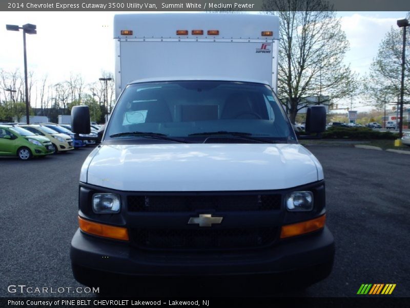 Summit White / Medium Pewter 2014 Chevrolet Express Cutaway 3500 Utility Van