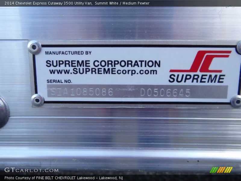 Summit White / Medium Pewter 2014 Chevrolet Express Cutaway 3500 Utility Van