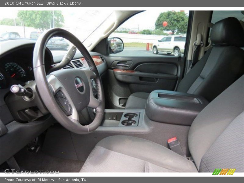 Onyx Black / Ebony 2010 GMC Yukon SLE