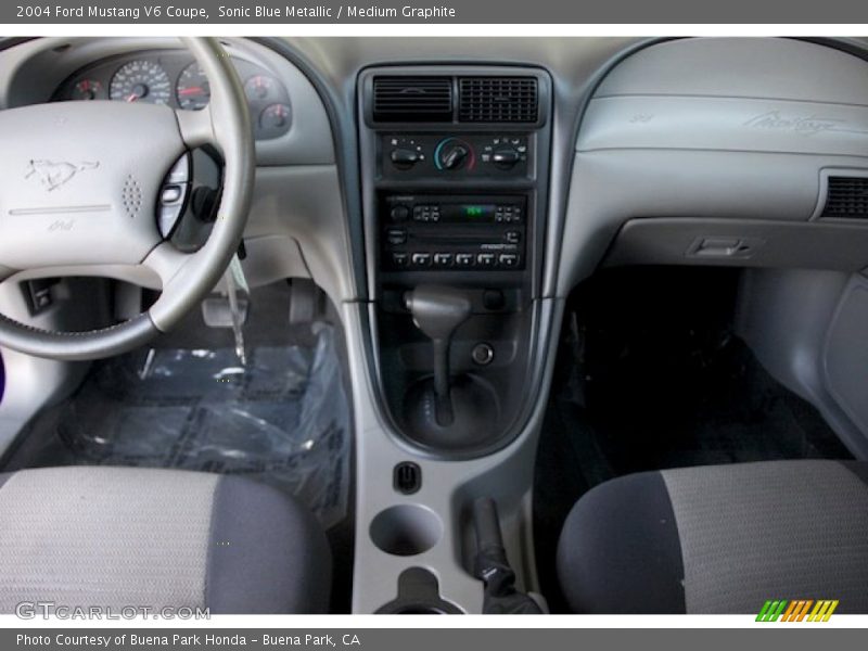 Sonic Blue Metallic / Medium Graphite 2004 Ford Mustang V6 Coupe