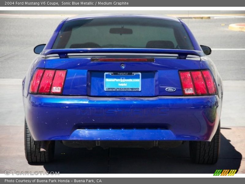 Sonic Blue Metallic / Medium Graphite 2004 Ford Mustang V6 Coupe