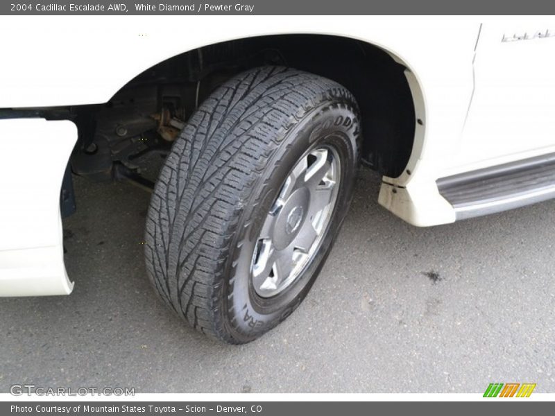 White Diamond / Pewter Gray 2004 Cadillac Escalade AWD
