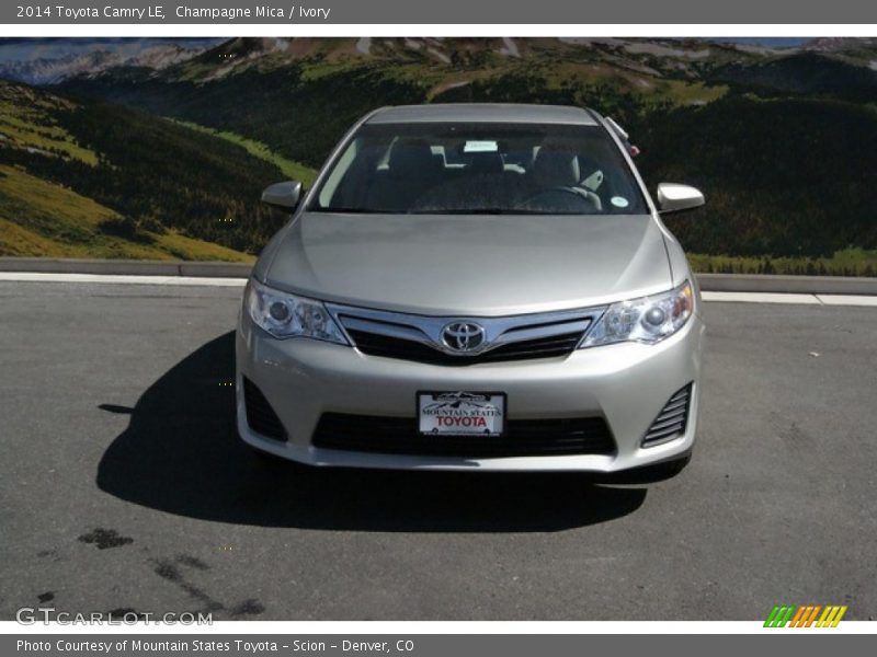 Champagne Mica / Ivory 2014 Toyota Camry LE