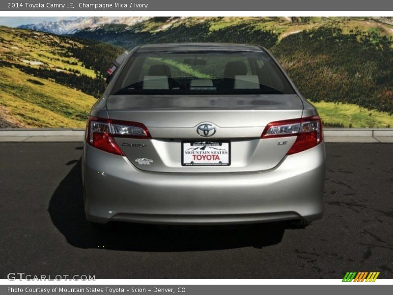 Champagne Mica / Ivory 2014 Toyota Camry LE