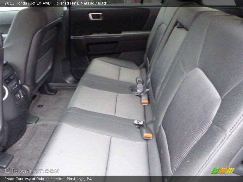 Polished Metal Metallic / Black 2011 Honda Pilot EX 4WD