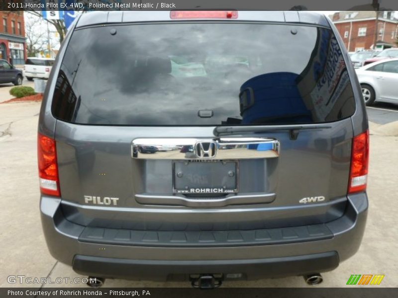 Polished Metal Metallic / Black 2011 Honda Pilot EX 4WD