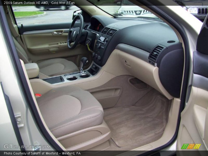 Gold Mist / Tan 2009 Saturn Outlook XE AWD