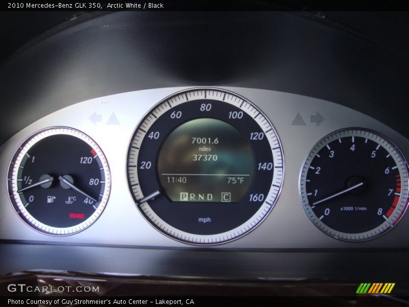 Arctic White / Black 2010 Mercedes-Benz GLK 350