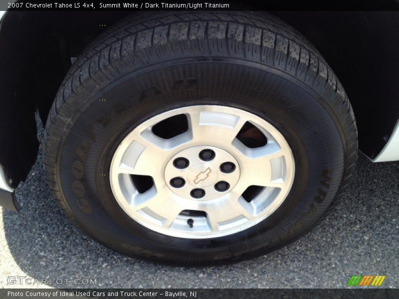 Summit White / Dark Titanium/Light Titanium 2007 Chevrolet Tahoe LS 4x4
