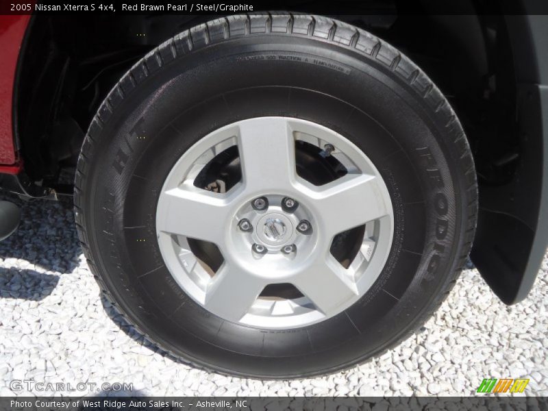 Red Brawn Pearl / Steel/Graphite 2005 Nissan Xterra S 4x4