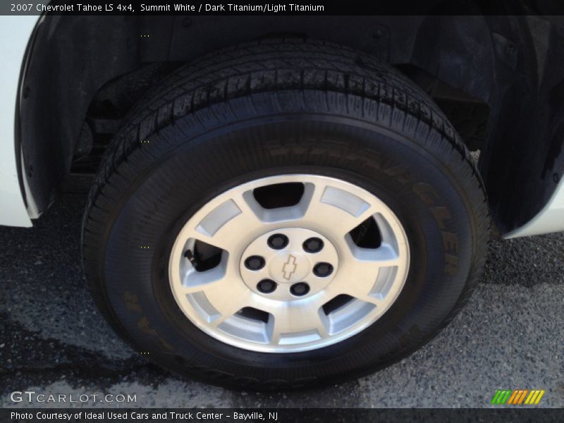 Summit White / Dark Titanium/Light Titanium 2007 Chevrolet Tahoe LS 4x4