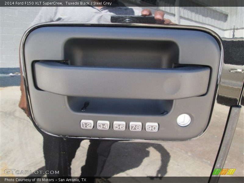Tuxedo Black / Steel Grey 2014 Ford F150 XLT SuperCrew