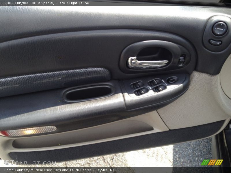Black / Light Taupe 2002 Chrysler 300 M Special