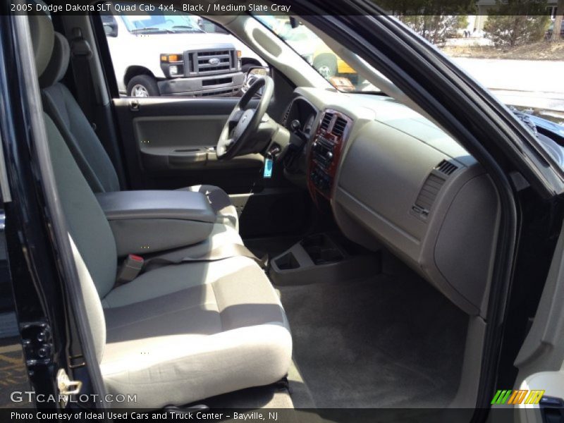 Black / Medium Slate Gray 2005 Dodge Dakota SLT Quad Cab 4x4