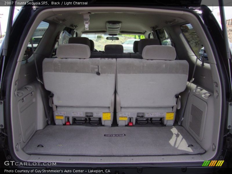 Black / Light Charcoal 2007 Toyota Sequoia SR5