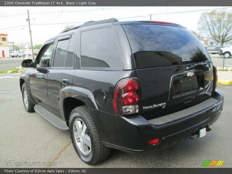 Black / Light Gray 2006 Chevrolet TrailBlazer LT 4x4