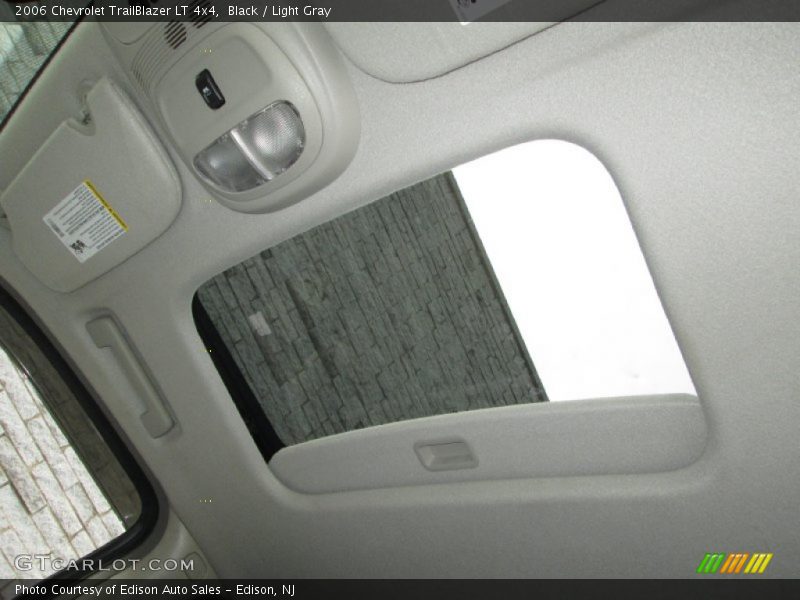 Black / Light Gray 2006 Chevrolet TrailBlazer LT 4x4