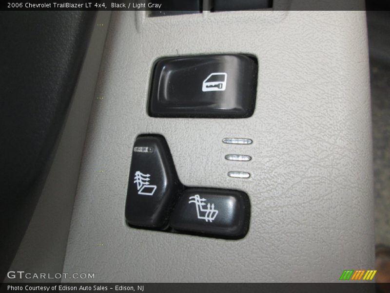 Black / Light Gray 2006 Chevrolet TrailBlazer LT 4x4