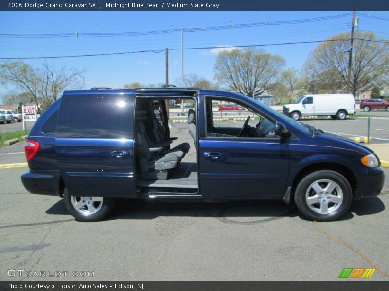 Midnight Blue Pearl / Medium Slate Gray 2006 Dodge Grand Caravan SXT