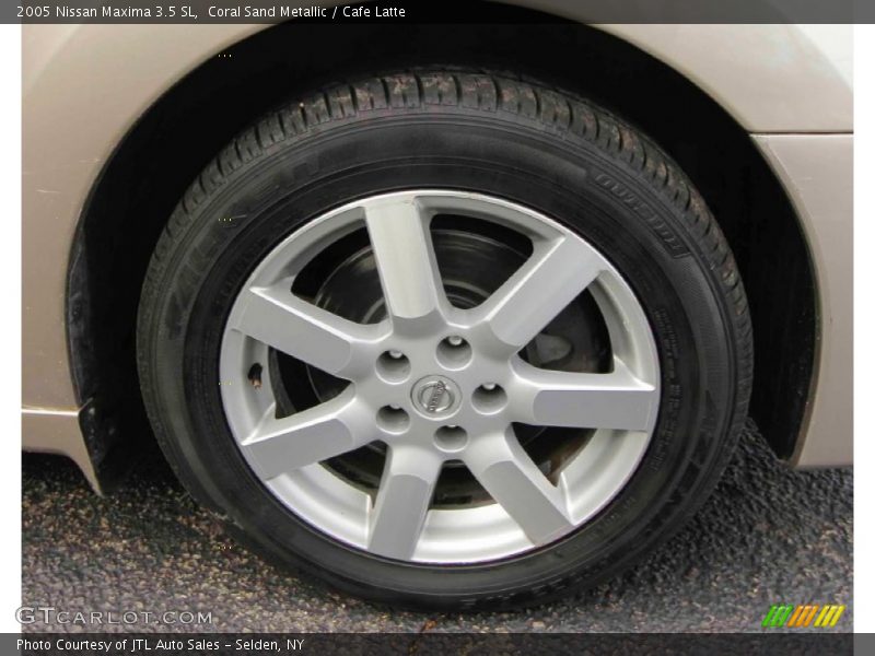 Coral Sand Metallic / Cafe Latte 2005 Nissan Maxima 3.5 SL